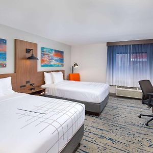 Deluxe Double Room Two Double Beds Non-Smoking